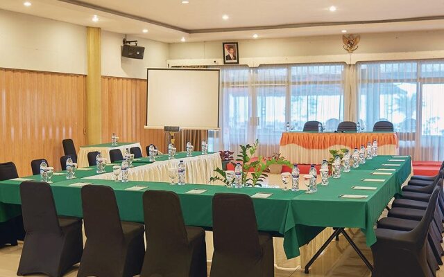 Patra Comfort Parapat