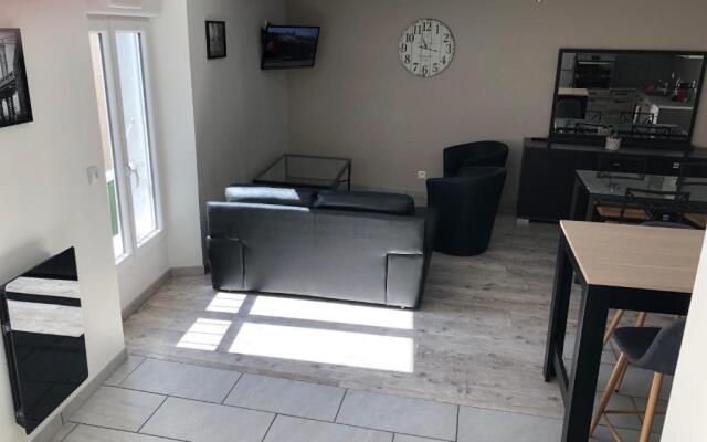 le T3 de Noémie 3***