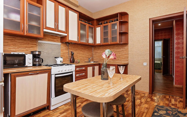 Апартаменты на проспекте Октябрьский 15