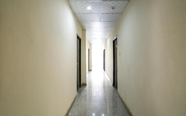 OYO 73928 Classic Residency