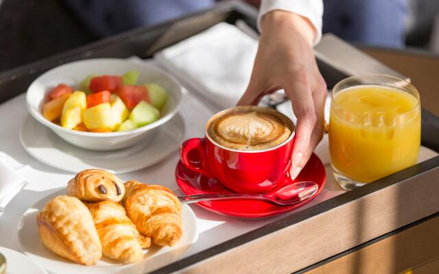 Crowne Plaza Christchurch by IHG