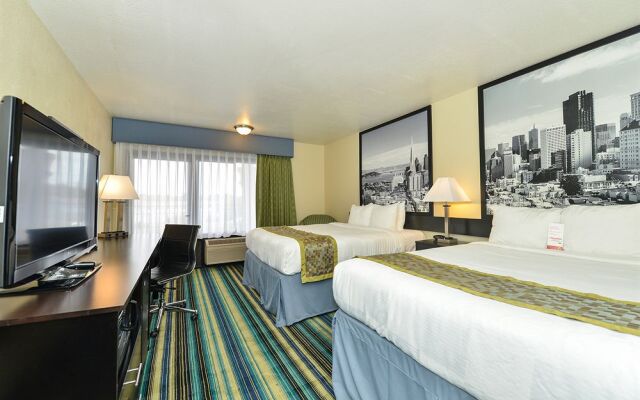 Super 8 By Wyndham Vallejo/Napa Valley