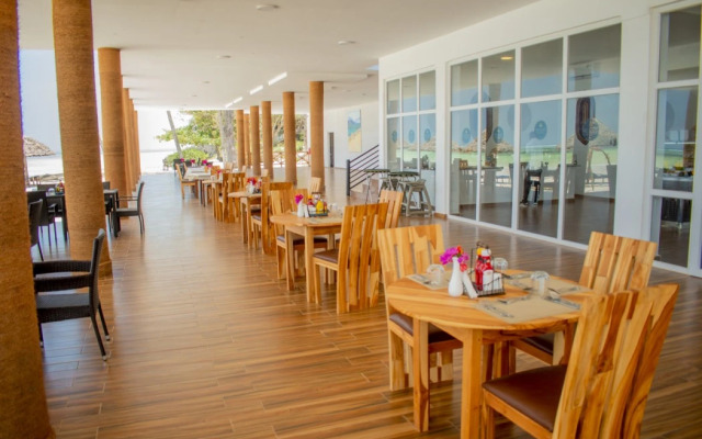 Royal Mandarin Hotel & Resort