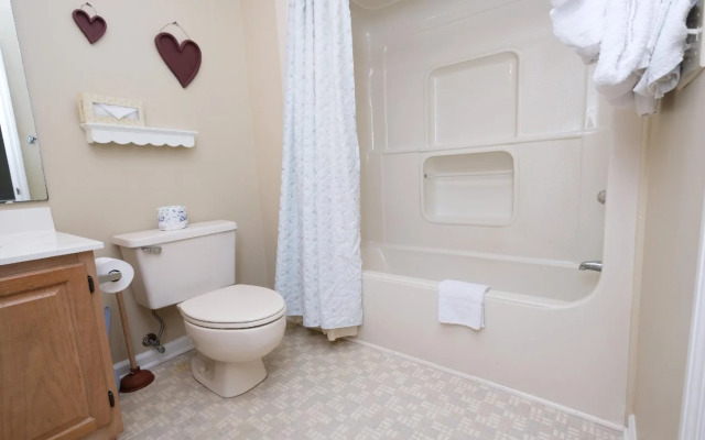 Litchfield Beach & Golf Resort