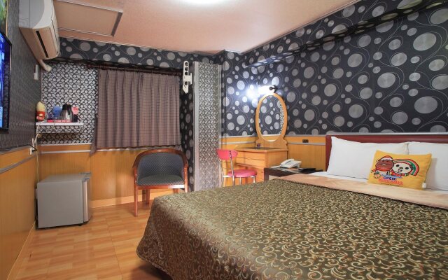 Michi Hotel