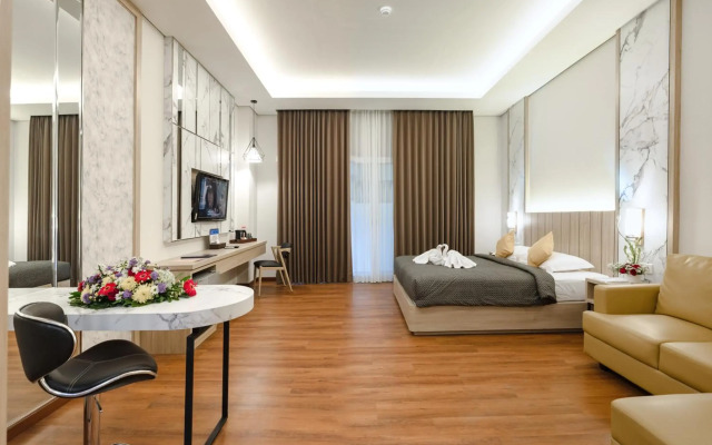 The Aliante Hotel