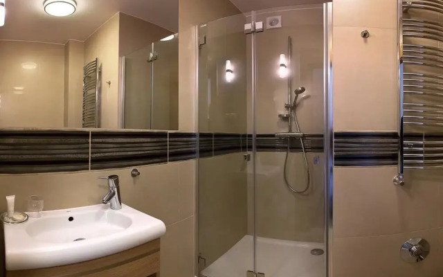 Hotel KARO