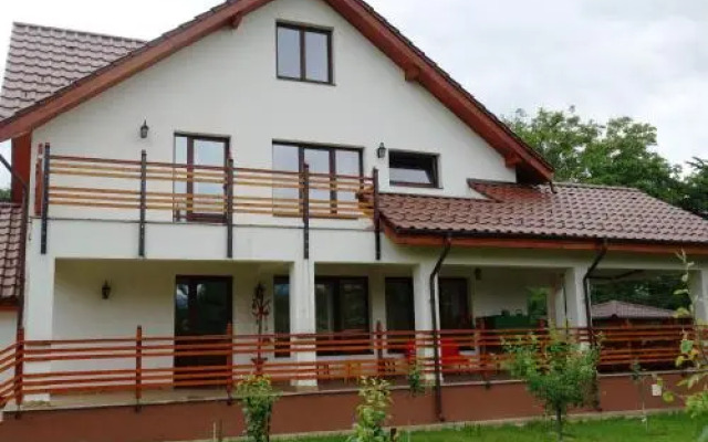 Pensiunea Tania-Nora