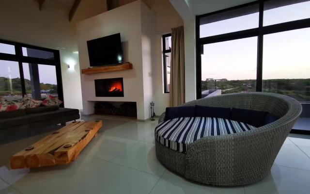 Romansbaai Moksha