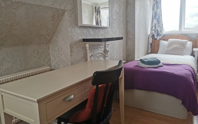 Adams Guest House