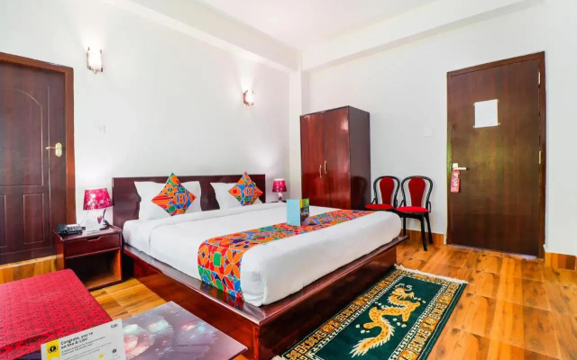 FabHotel Greenery View