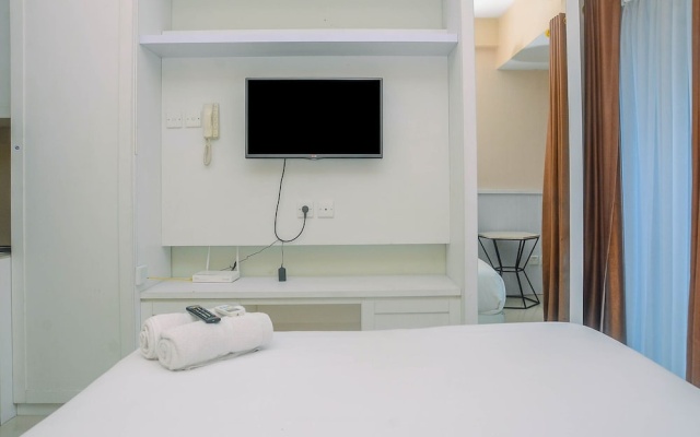 Minimalist And Comfy Studio At Grand Dhika City Apartment – Guest Rooms – Bekasi