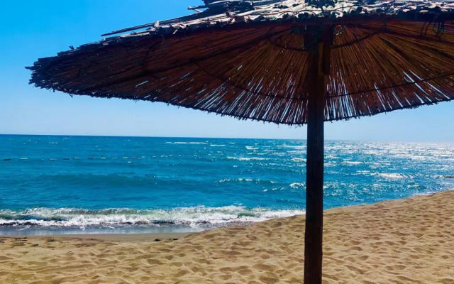 Luxury Studio Long Beach