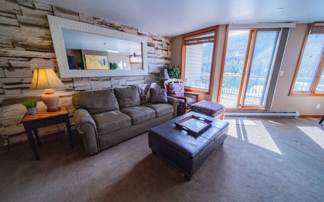 Lakeside 1481 by SummitCove Vacation Lodging