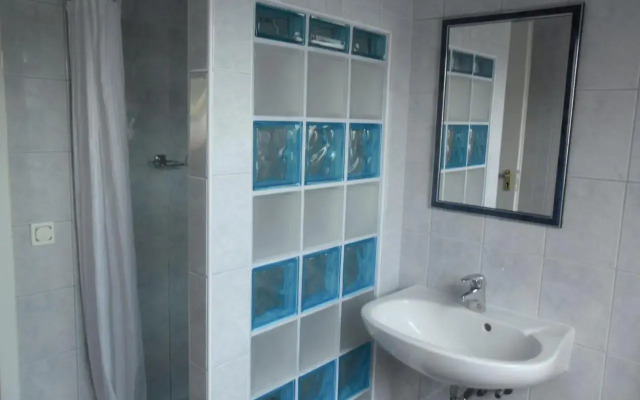 ADA 2 Apartmanház