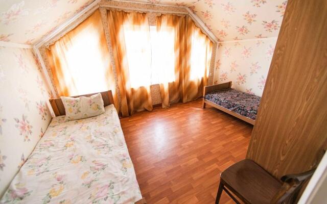 Zhenja and Lyuda's Boarding House