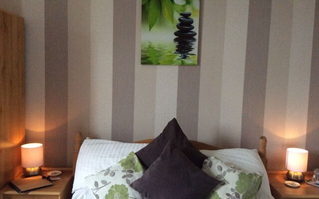 Inglenook Guest House