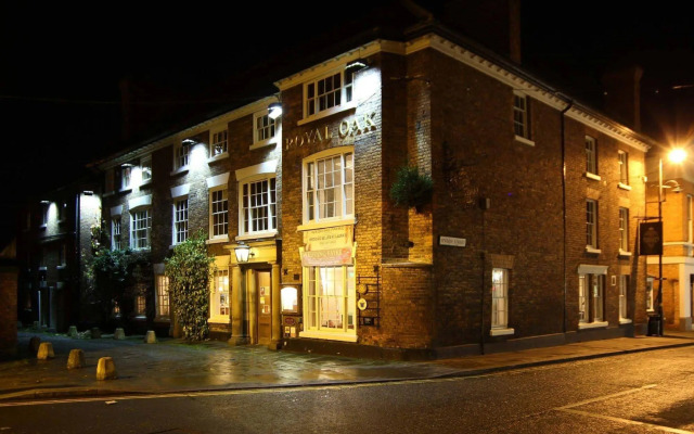 The Royal Oak Hotel, Welshpool, Mid Wales