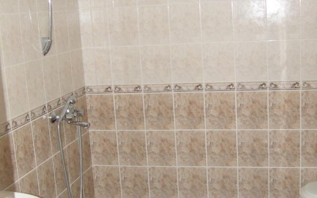 Kirovi Guest House