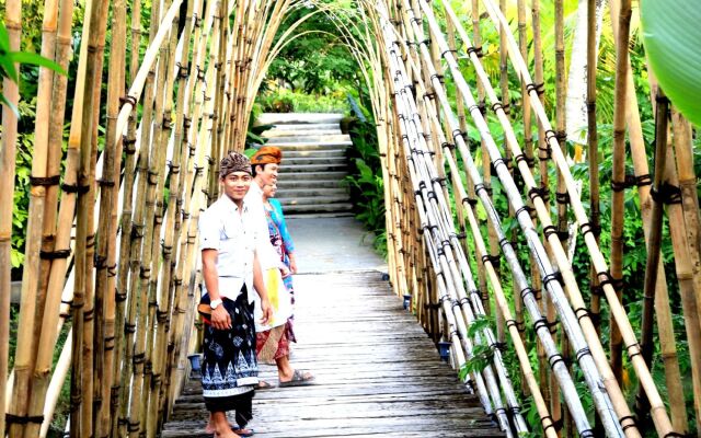 Sapulidi Resort Spa & Gallery Bali