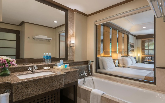 Henann Lagoon Resort