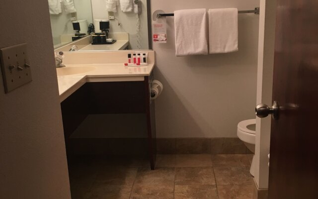 Ramada by Wyndham Portland Airport