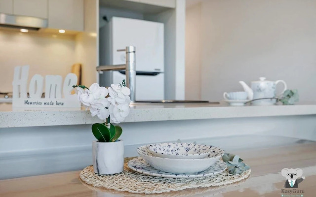 Olympic Park 2bed Stylish APT + Free Parking Nop001-4