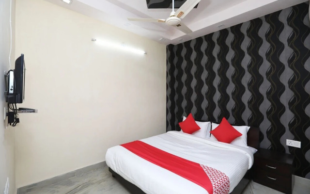Happy Stay by OYO Rooms