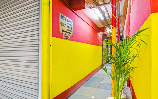 OYO Flagship 65779 Green Guest House