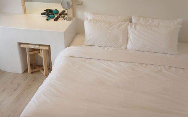 WhiteLance B&B