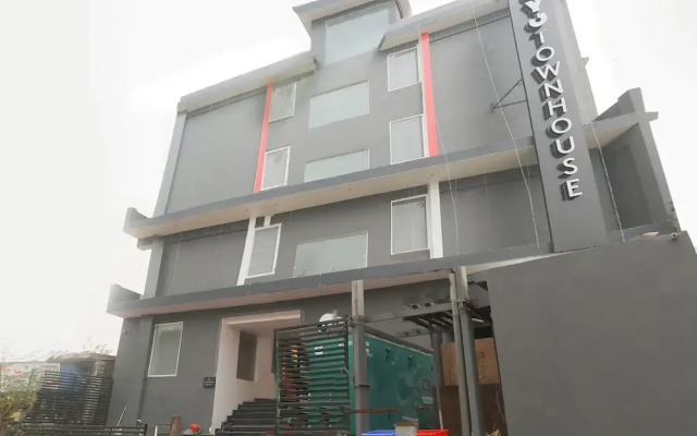 Oyo Townhouse 38136 Shivalik Mercantile Co-Operative Bank