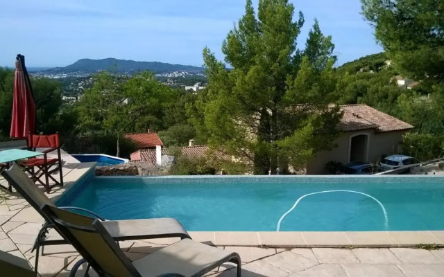 Le Baou