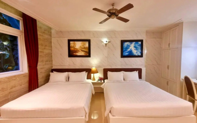 Tulip Hotel 3