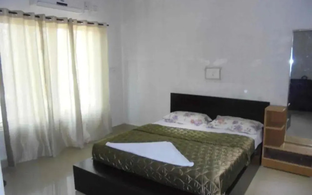 Hotel amoggh palace
