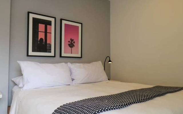 w Modern 2BR With Balcony in Barranco