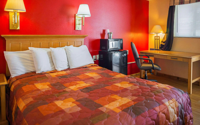 Rodeway Inn