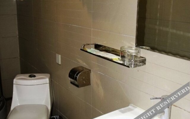 Yimin Business Hotel