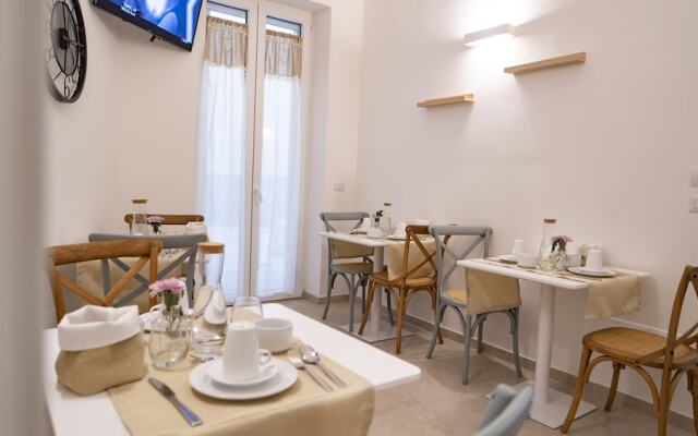 Dimora Fantasia Charme B&B