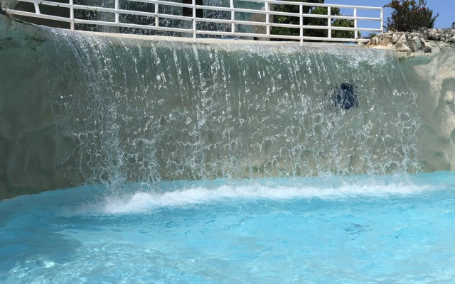 Lifestyle Kosher Cofresi Suites