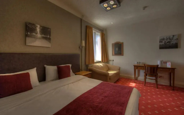 Royal Inn