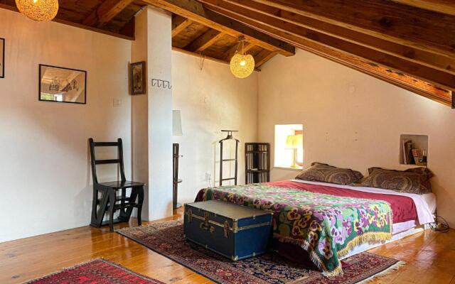 Charming Bohemian house in Perast