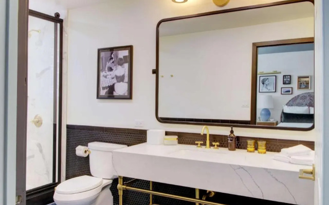 The Hollywood Franklin Hotel near Universal Studios