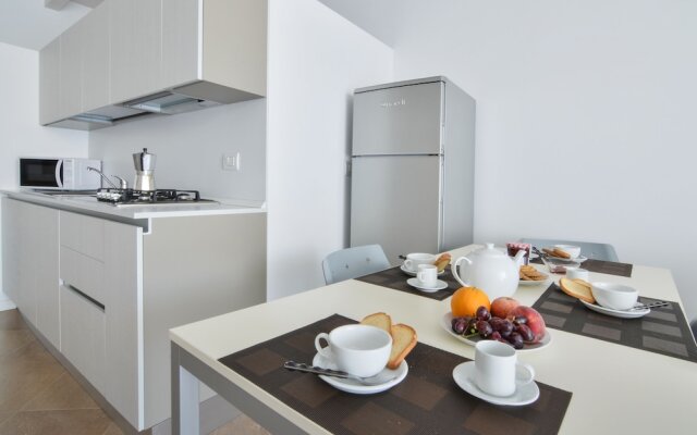 Sirmione Halldis Apartments