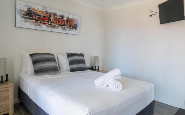 Wharf Boutique Apartments