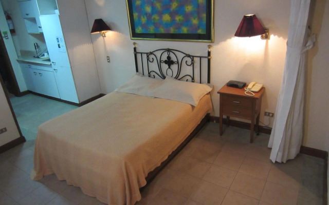 Corporate Executive Orient Suites