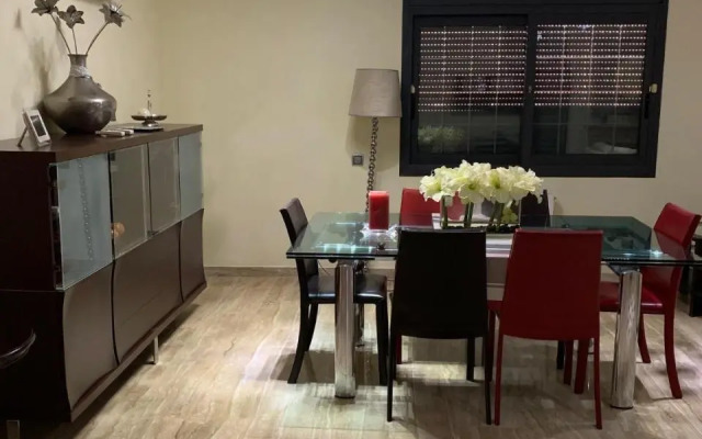 Chalet moderno con PISCINA en Calafell