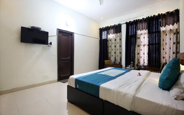 OYO 4890 Sector 21 Panchkula