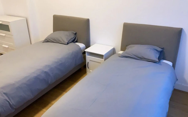 Apartment Brussels Expo + Tours & Taxis