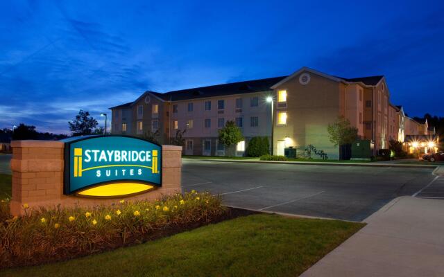 Staybridge Suites Cleveland Mayfield Heights Beachwood by IHG
