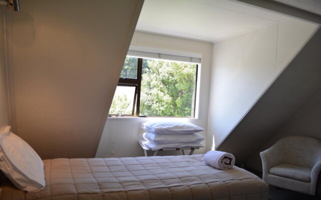Lakeview Motel